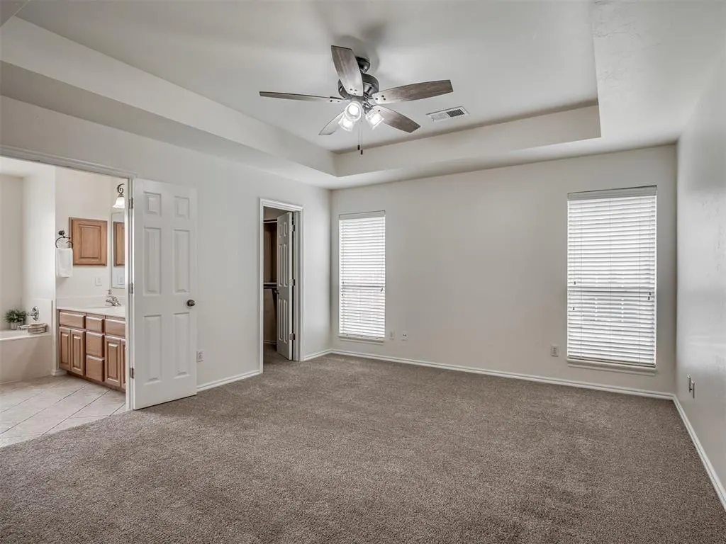 Photo 18 — 325 Crossland Court, Edmond, OK 73003