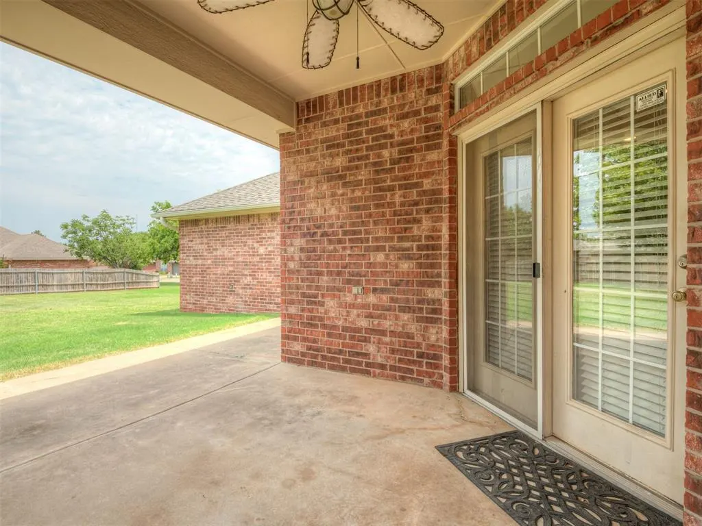 Photo 33 — 325 Crossland Court, Edmond, OK 73003