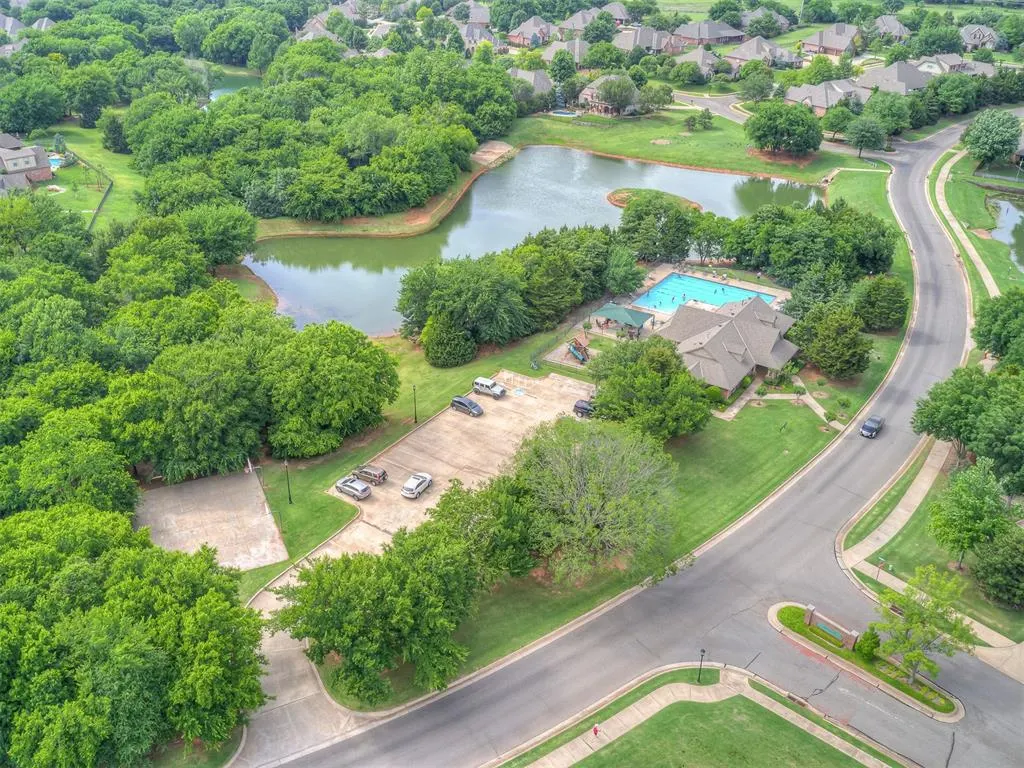 Photo 44 — 325 Crossland Court, Edmond, OK 73003