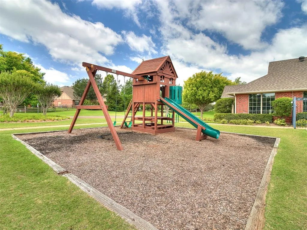 Photo 47 — 325 Crossland Court, Edmond, OK 73003