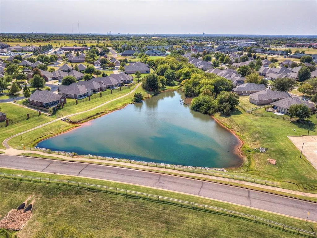 Photo 50 — 325 Crossland Court, Edmond, OK 73003