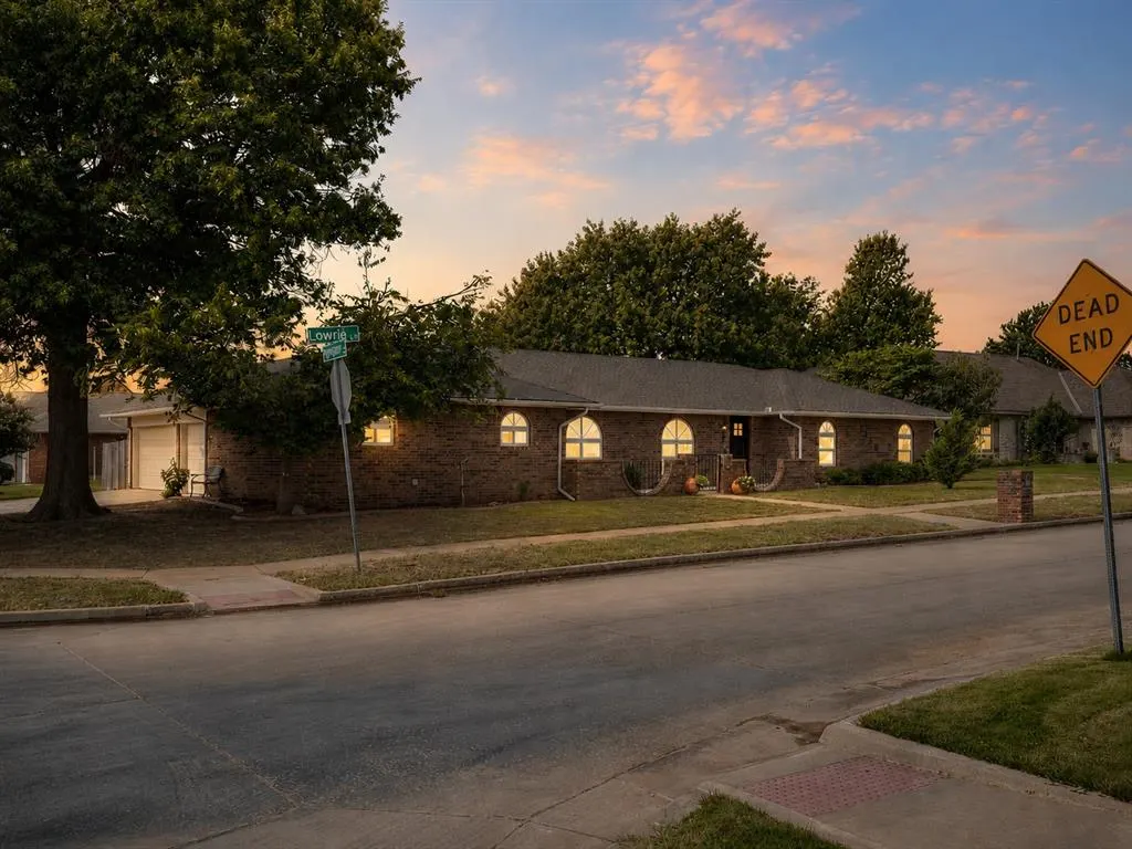 Photo 2 — 1320 Lowrie Lane, Oklahoma City, OK 73159