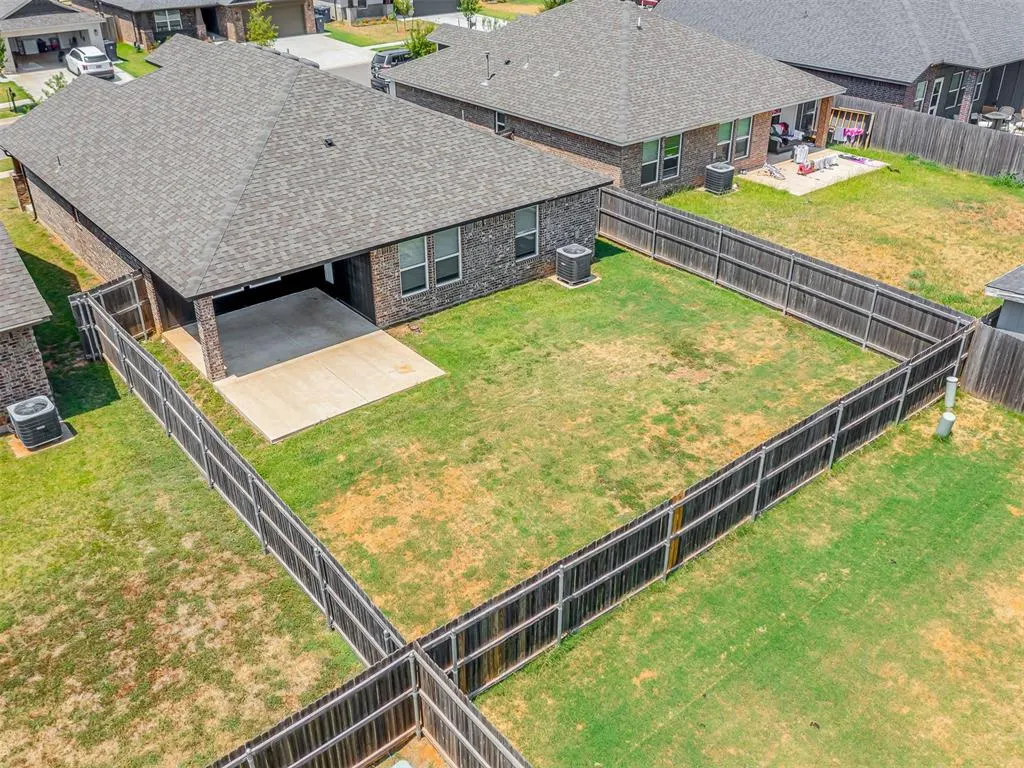 Photo 38 — 408 Haven Street, Yukon, OK 73099