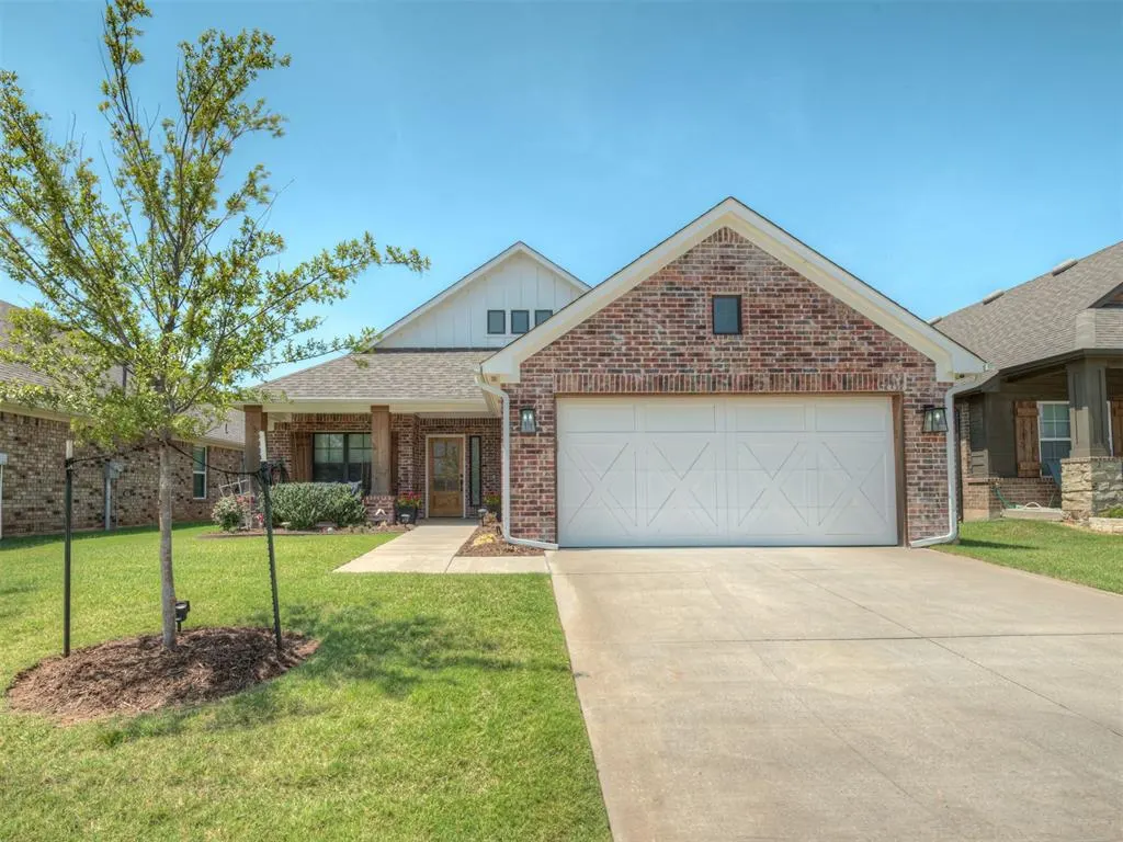 Front exterior — 17905 Tiempo Way, Edmond, OK 73012
