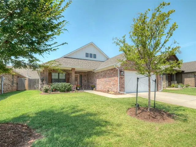 Photo 2 — 17905 Tiempo Way, Edmond, OK 73012