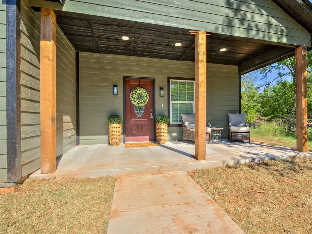 Photo 3 — 712 E Lincoln Avenue, Guthrie, OK 73044