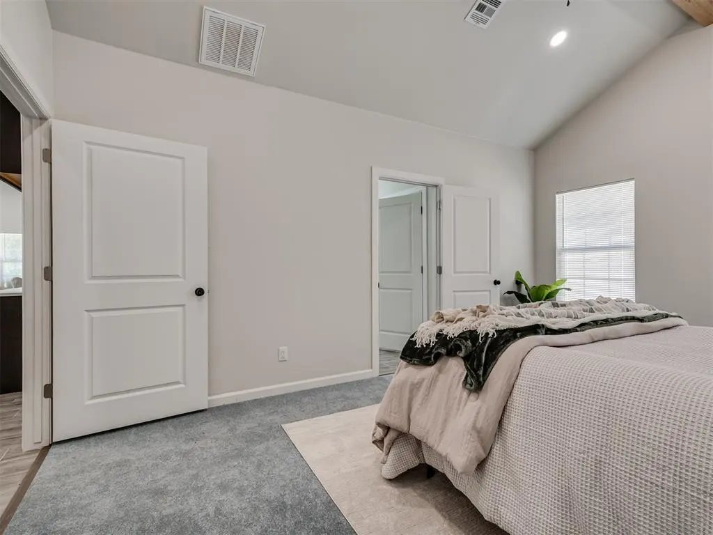 Photo 23 — 712 E Lincoln Avenue, Guthrie, OK 73044
