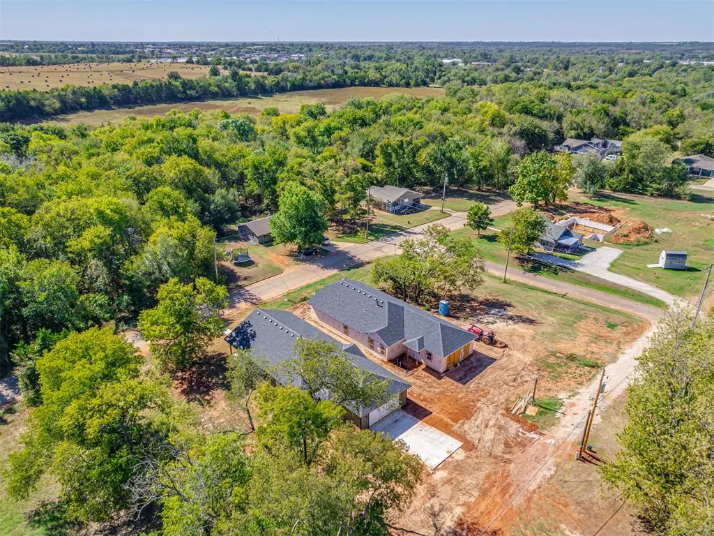 Photo 42 — 712 E Lincoln Avenue, Guthrie, OK 73044