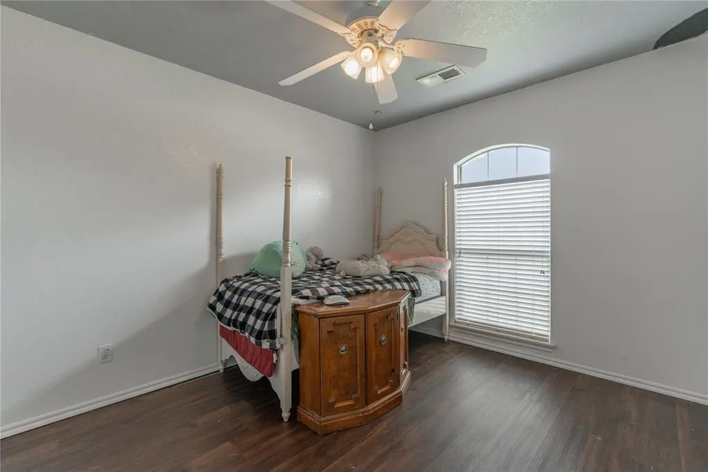 Photo 36 — 604 SW 160th Street, Oklahoma City, OK 73170