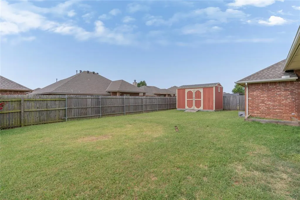 Photo 38 — 604 SW 160th Street, Oklahoma City, OK 73170