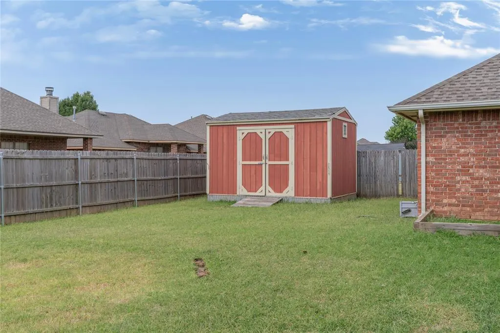 Photo 39 — 604 SW 160th Street, Oklahoma City, OK 73170