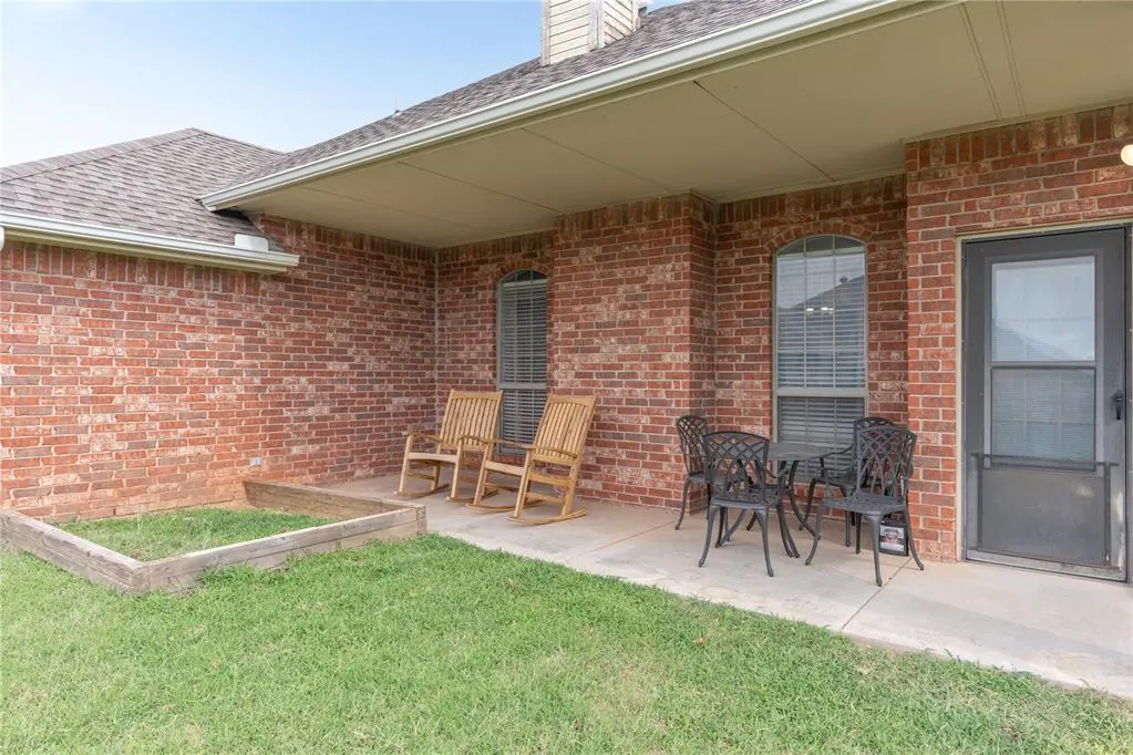 Photo 43 — 604 SW 160th Street, Oklahoma City, OK 73170