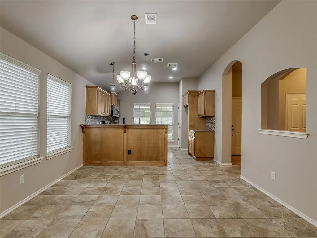 Photo 20 — 19120 Espada Drive, Edmond, OK 73012