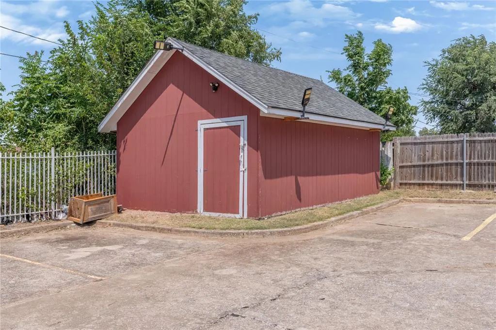 Photo 40 — 4620 S Santa Fe Avenue, Oklahoma City, OK 73109