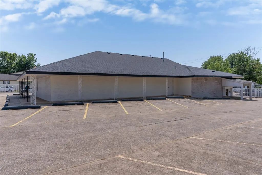 Photo 41 — 4620 S Santa Fe Avenue, Oklahoma City, OK 73109