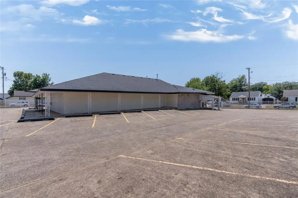 Photo 42 — 4620 S Santa Fe Avenue, Oklahoma City, OK 73109