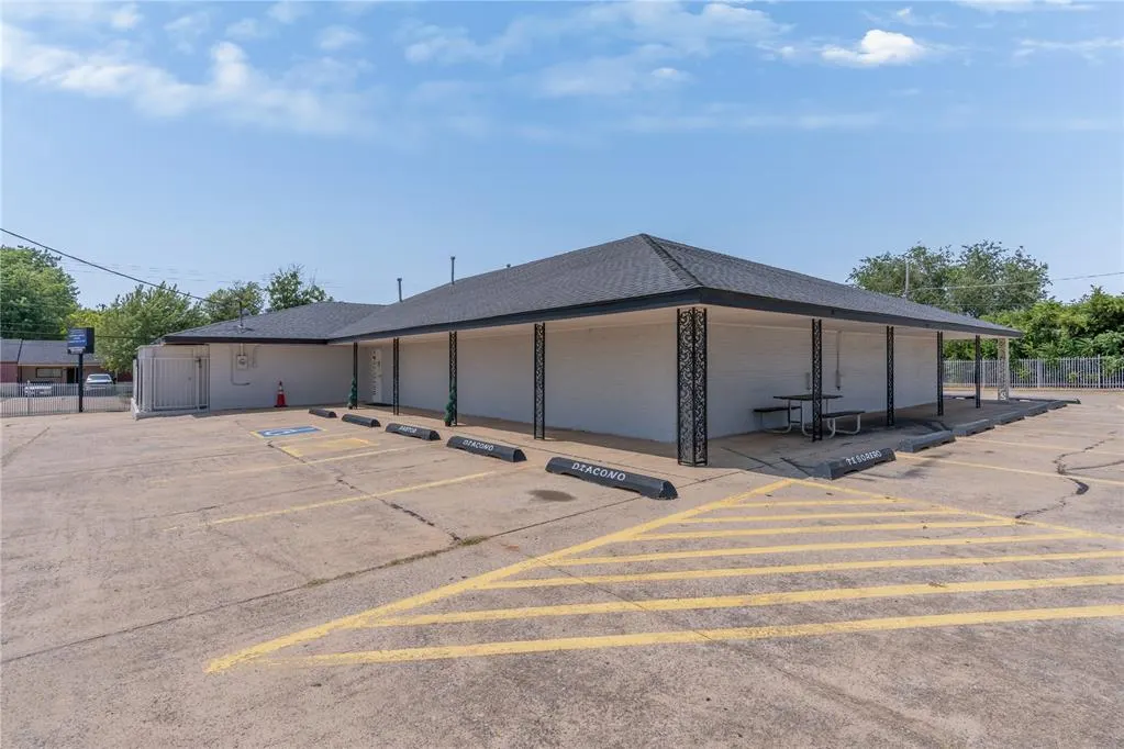 Photo 48 — 4620 S Santa Fe Avenue, Oklahoma City, OK 73109