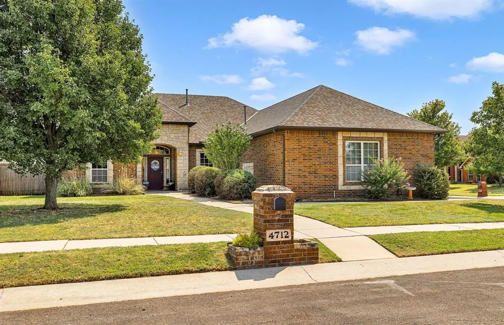 Photo 3 — 4712 SW 126th Place, Oklahoma City, OK 73173
