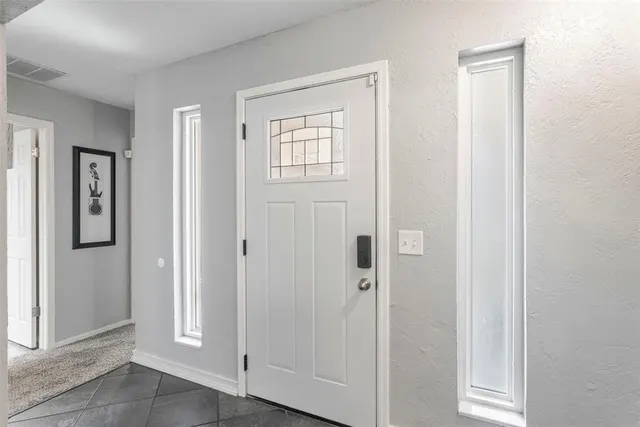 Photo 4 — 409 Williams Drive, Oklahoma City, OK 73160