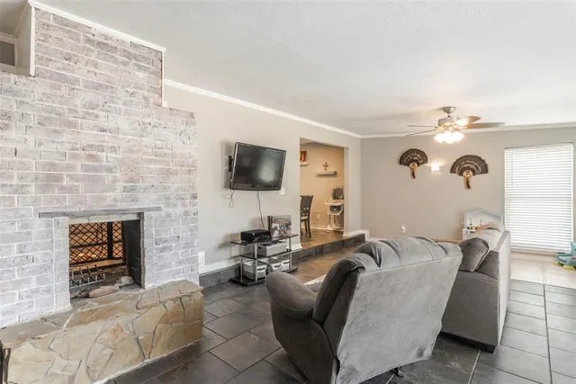 Photo 2 — 409 Williams Drive, Oklahoma City, OK 73160