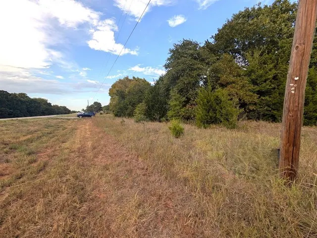 Photo 3 — 0000 S Highway 18, Meeker, OK 74855