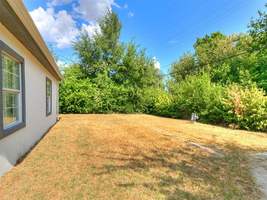 Photo 10 — 2216 SW 60th Streets, Oklahoma City, OK 73159