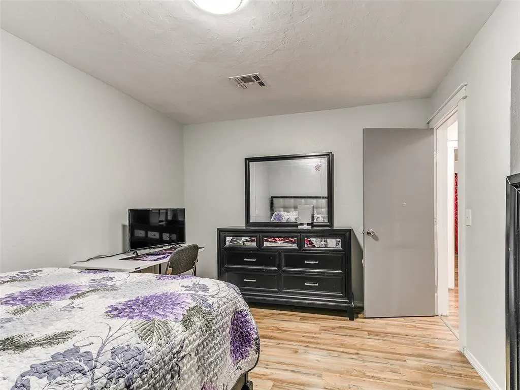 Photo 34 — 2216 SW 60th Streets, Oklahoma City, OK 73159