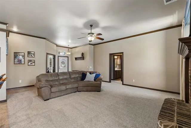 Photo 8 — 9024 NW 84th Terrace, Yukon, OK 73099