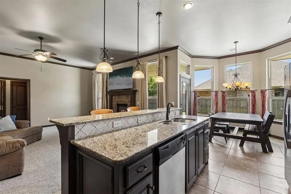 Photo 11 — 9024 NW 84th Terrace, Yukon, OK 73099