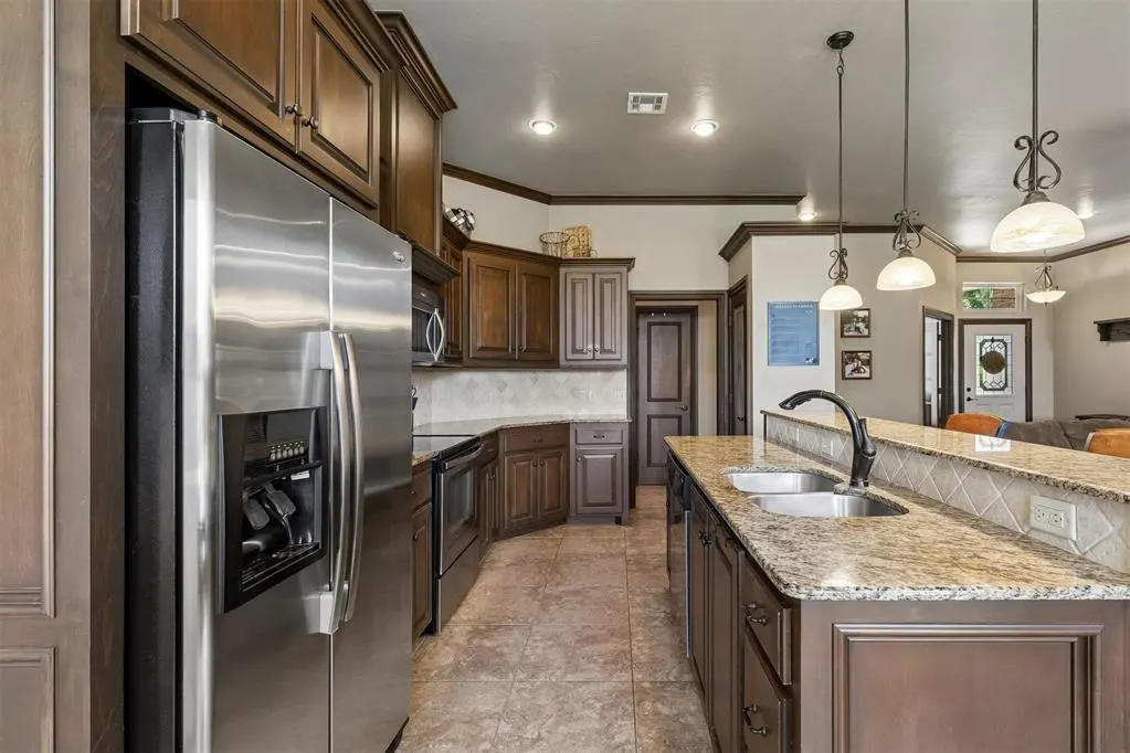Photo 13 — 9024 NW 84th Terrace, Yukon, OK 73099