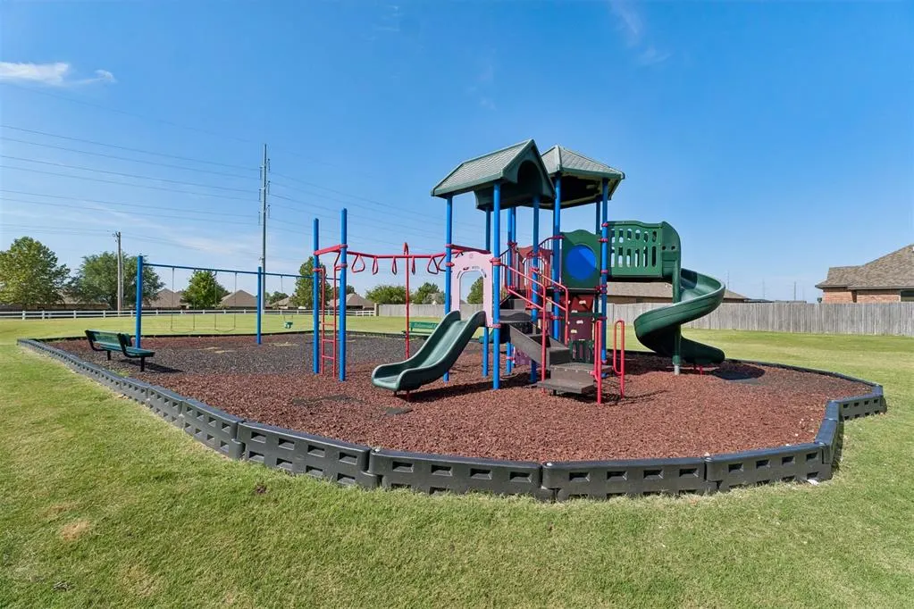Photo 39 — 9024 NW 84th Terrace, Yukon, OK 73099