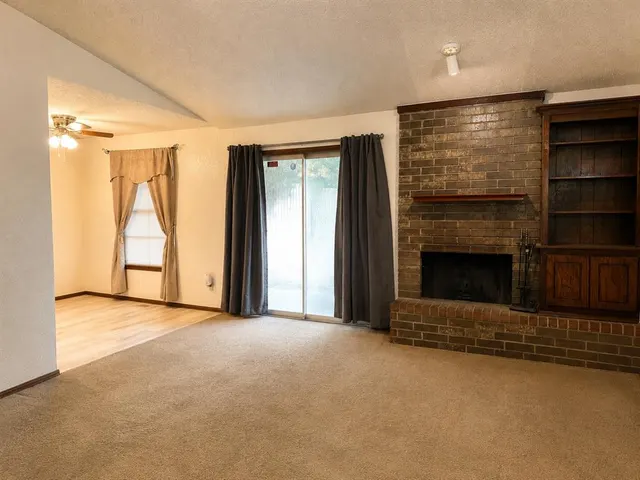 Photo 4 — 1828 David Terrace, Oklahoma City, OK 73141
