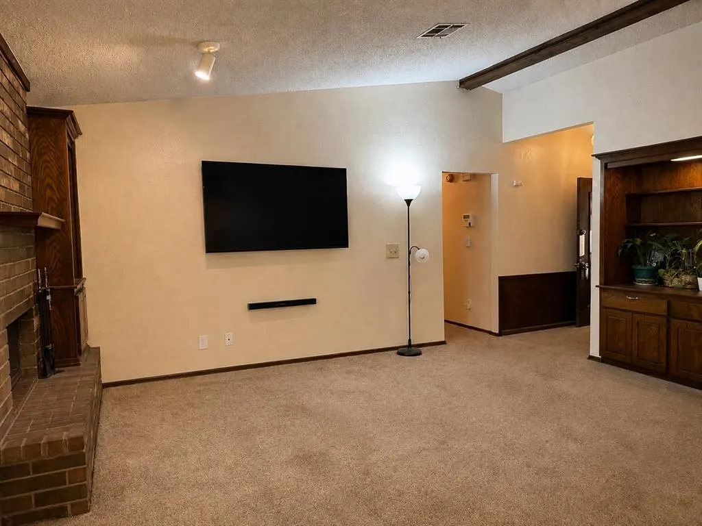 Photo 5 — 1828 David Terrace, Oklahoma City, OK 73141