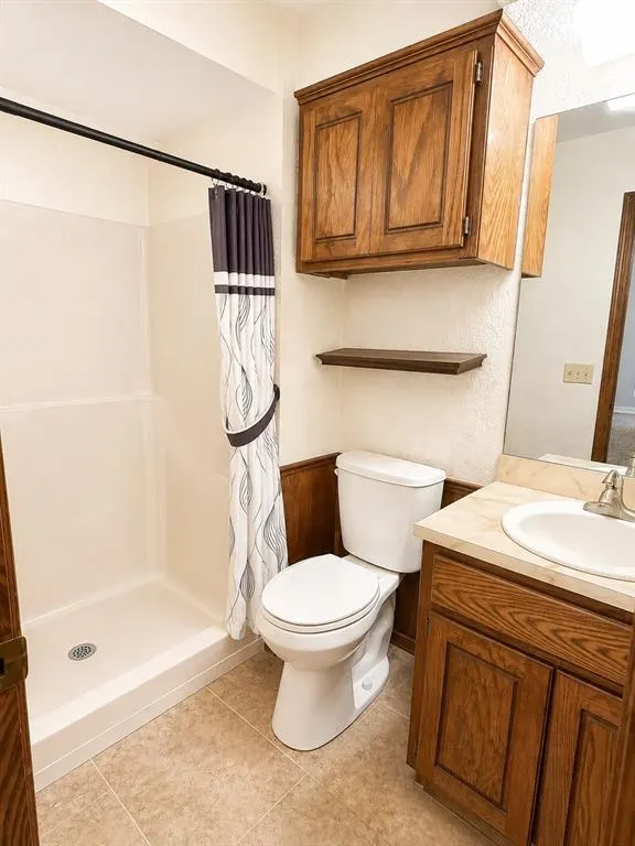 Photo 9 — 1828 David Terrace, Oklahoma City, OK 73141