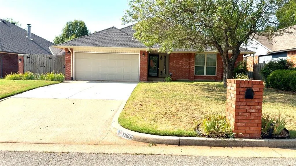 Front exterior — 11608 SW 3rd Street, Yukon, OK 73099