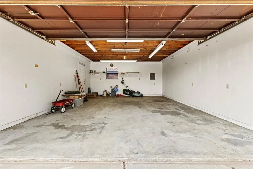 Photo 40 — 1800 Sandstone Avenue, Weatherford, OK 73096