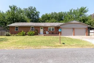 Sold home at 312 N Carey Street