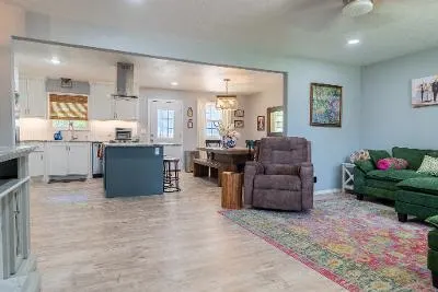 Photo 2 — 312 N Carey Street, Wynnewood, OK 73098