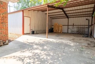 Photo 19 — 312 N Carey Street, Wynnewood, OK 73098