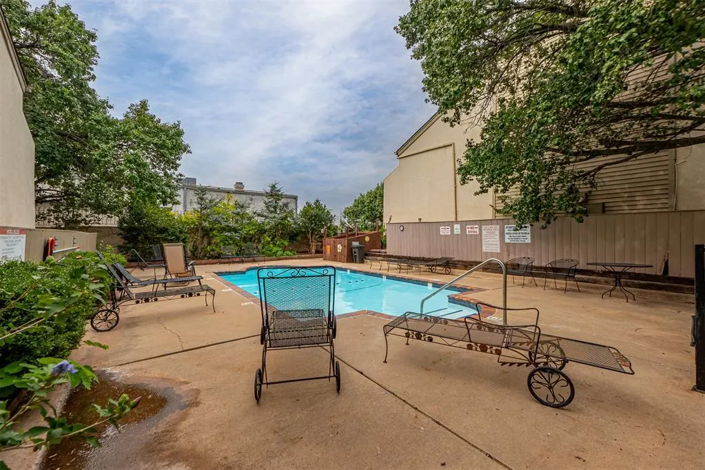 Photo 24 — 11130 Stratford Drive 418, Oklahoma City, OK 73120
