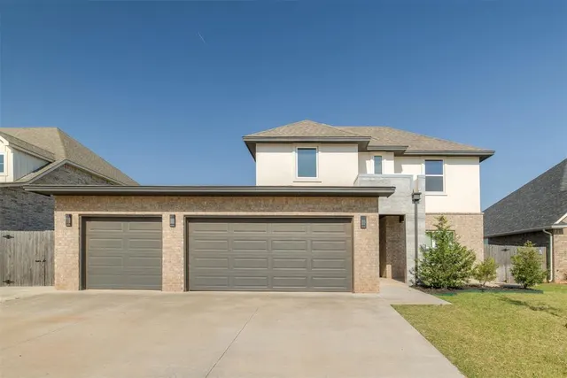 Photo 5 — 409 Carlow Way, Yukon, OK 73099