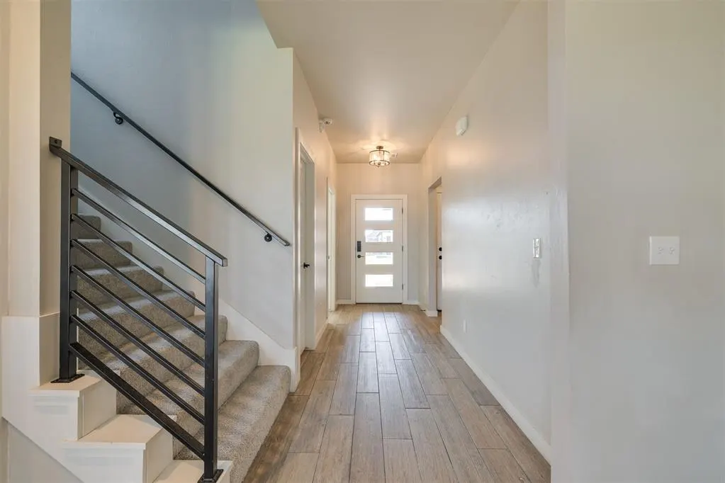 Photo 11 — 409 Carlow Way, Yukon, OK 73099