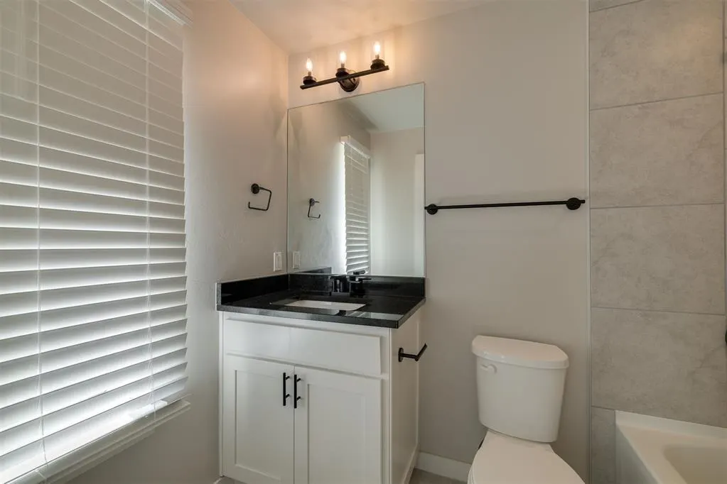 Photo 40 — 409 Carlow Way, Yukon, OK 73099