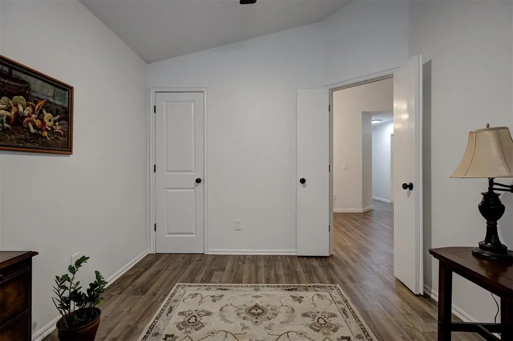 Photo 16 — 1008 SW 23rd Street, Moore, OK 73170
