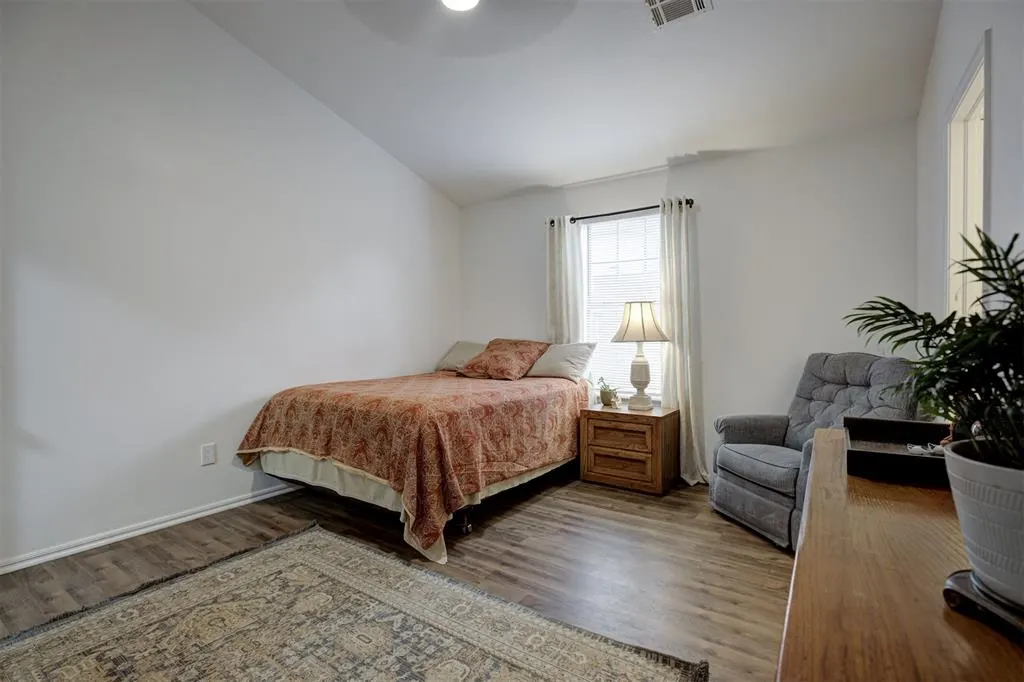 Photo 24 — 1008 SW 23rd Street, Moore, OK 73170