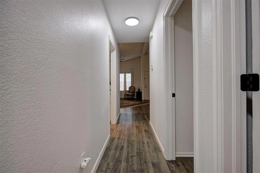 Photo 33 — 1008 SW 23rd Street, Moore, OK 73170