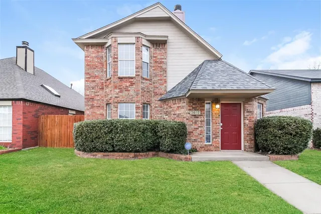 Front exterior — 2607 Lonnie Lane, Moore, OK 73170