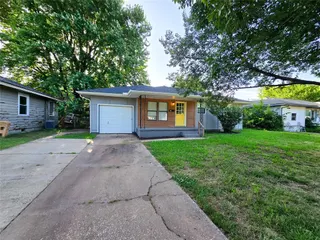 Sold home at 1413 N Sherry Lane