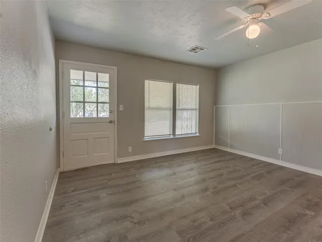 Photo 8 — 1413 N Sherry Lane, Shawnee, OK 74801