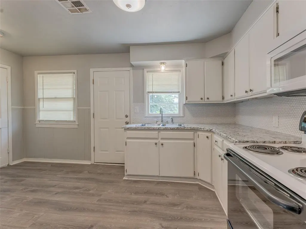 Photo 11 — 1413 N Sherry Lane, Shawnee, OK 74801